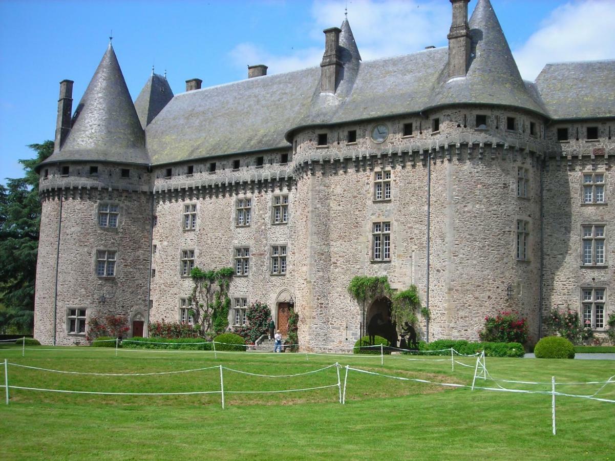 Maison Lyre, Pompadour Hotel Arnac-Pompadour Kültér fotó